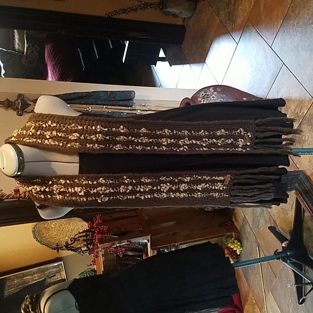 Roxy Knitted Scarf